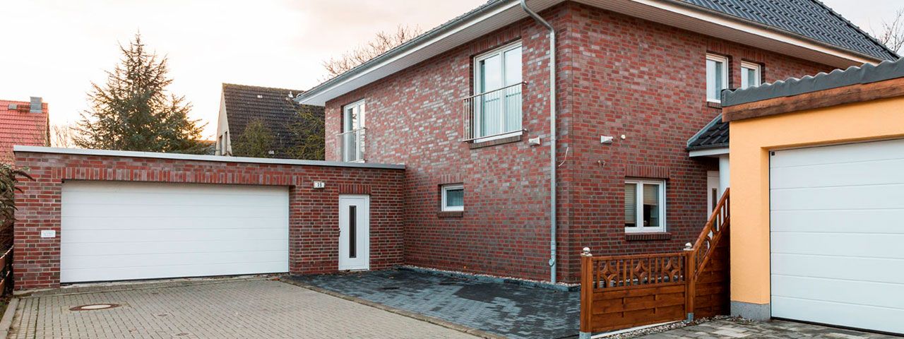 Klinkerhaus mit Doppelgarage in Vorpommern
