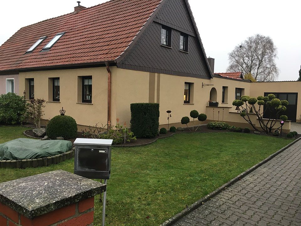 Fertiggestelltes Wohnhaus mit Außenanlage in Krebsow